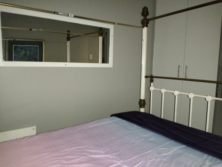 To Let 2 Bedroom Property for Rent in Wavecrest Eastern Cape